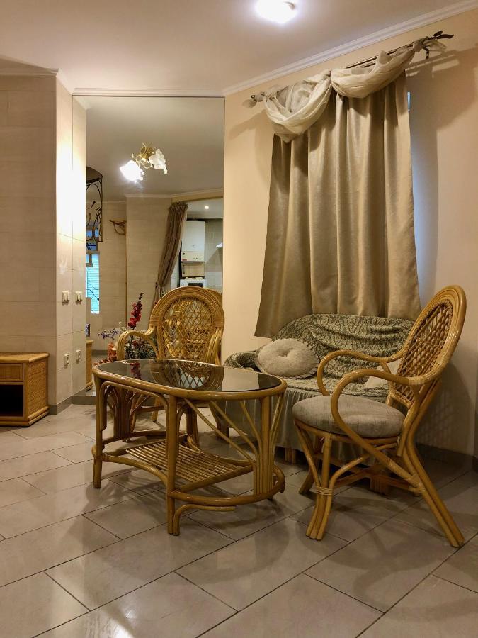 Odelana Apartments Odessa Exterior foto