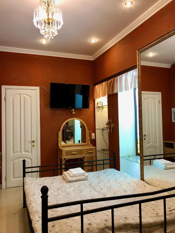 Odelana Apartments Odessa Exterior foto